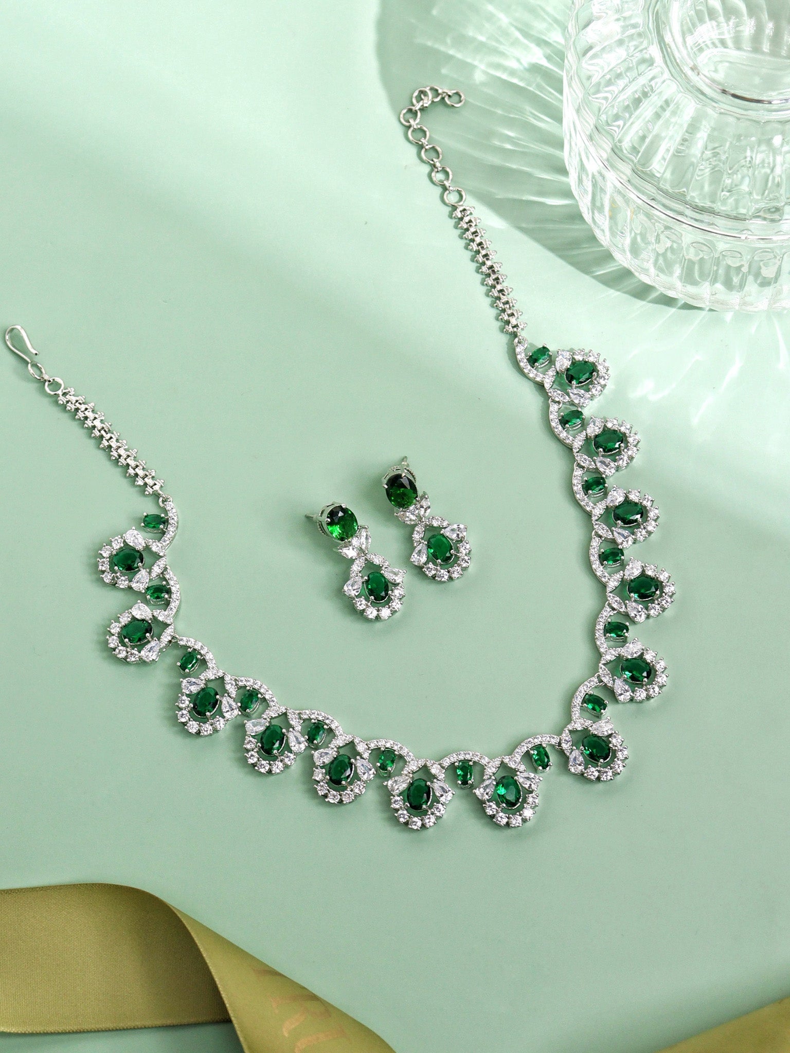  Scallops of Emerald CZ Necklace Set