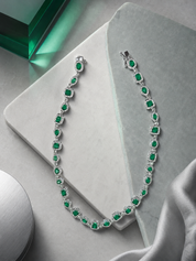 Emerald Meets Pearl Layered Necklace Set