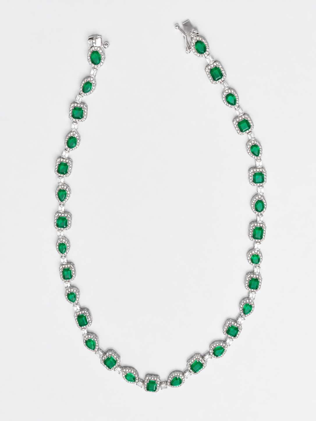 Emerald Meets Pearl Layered Necklace Set