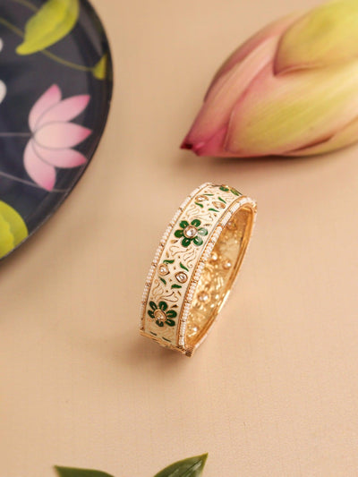 Enchanting Enamel-Coated Floral Bangle 
