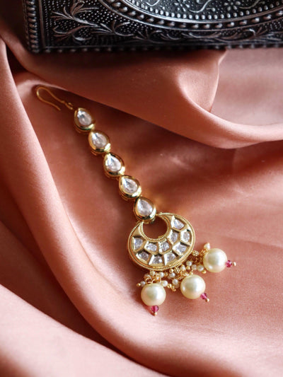 The Bridal Edit- Gold Maang Teeka With Pearl Drops 