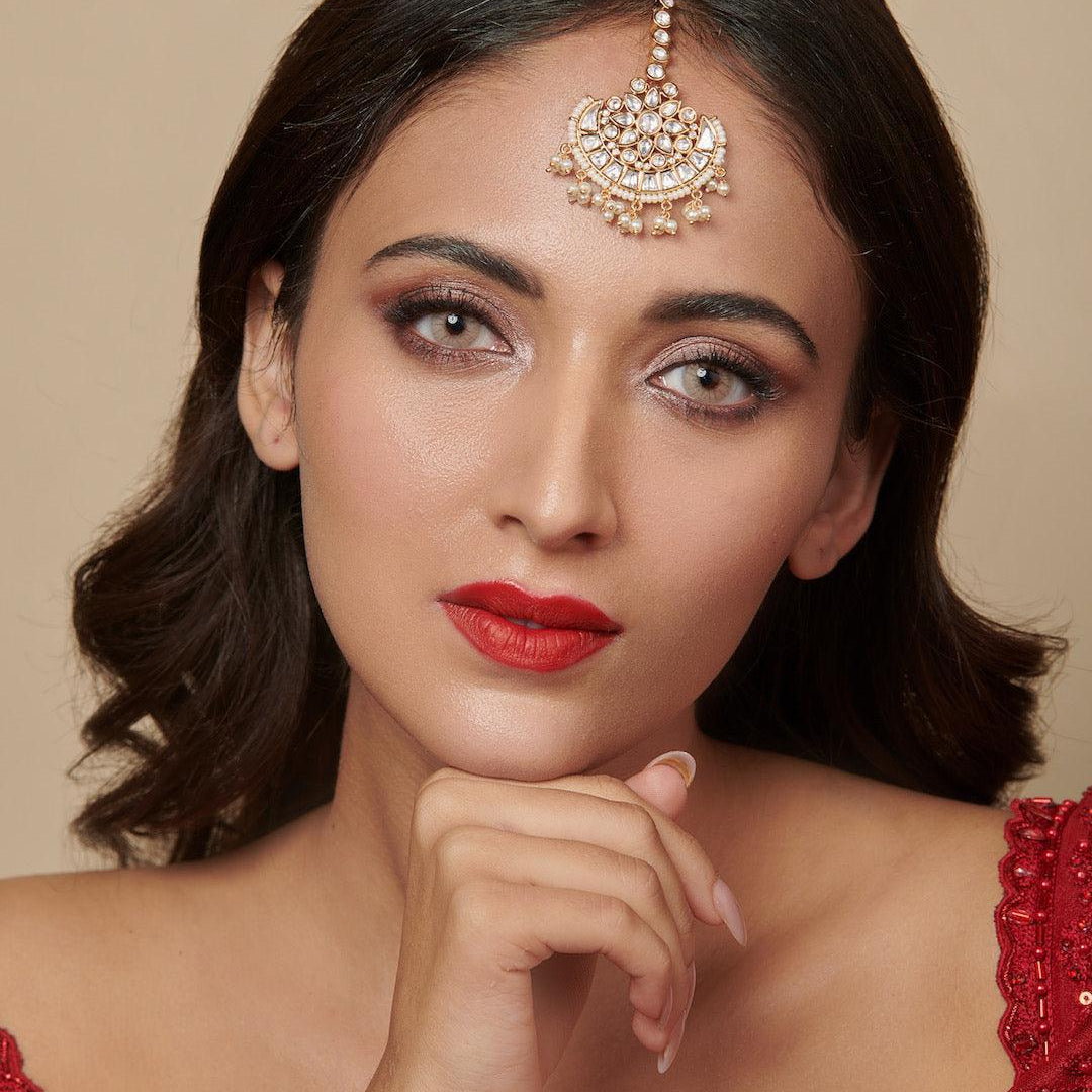 Floral Kundan And Gold Maang Teeka