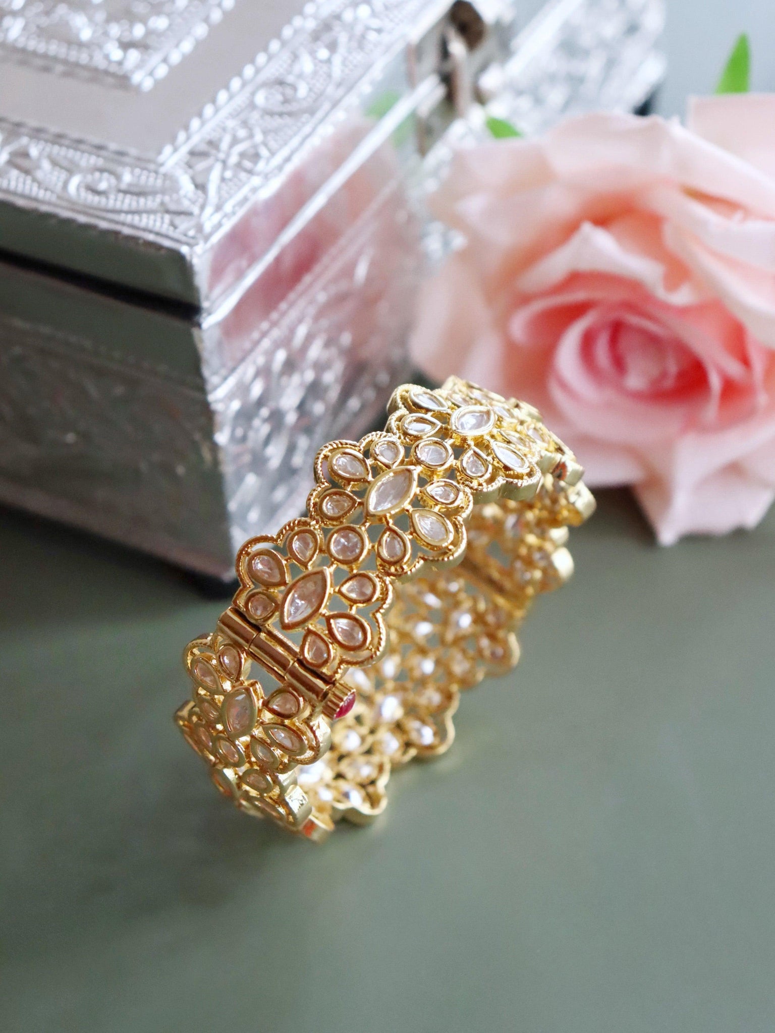 Floral Gold Kundan Bridal Bangle 