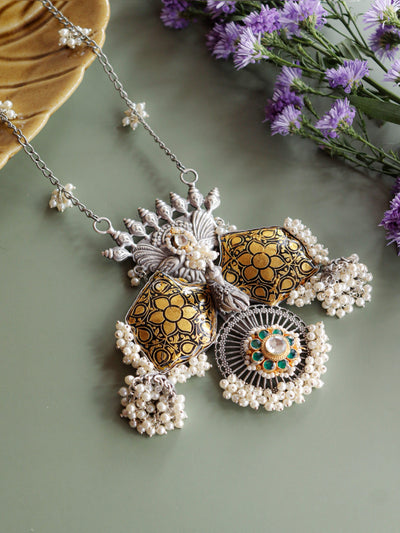 Vintage best sale long necklace