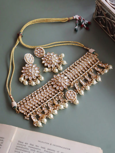  The Bridal Edit - Scales Of Kundan And Pearls Choker Set