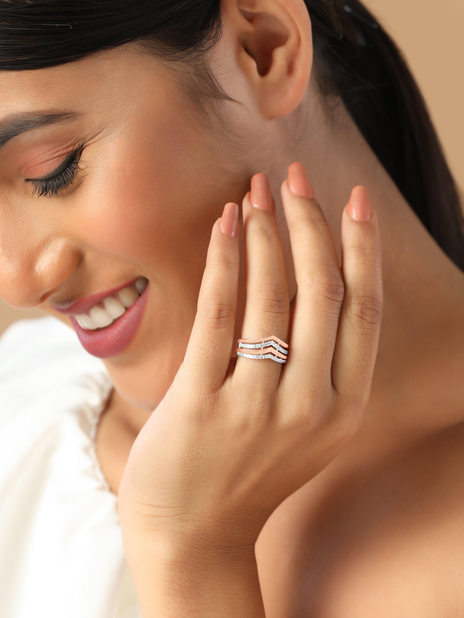  Rose Gold Plated Wavy Elegance Zirconia Studded Ring