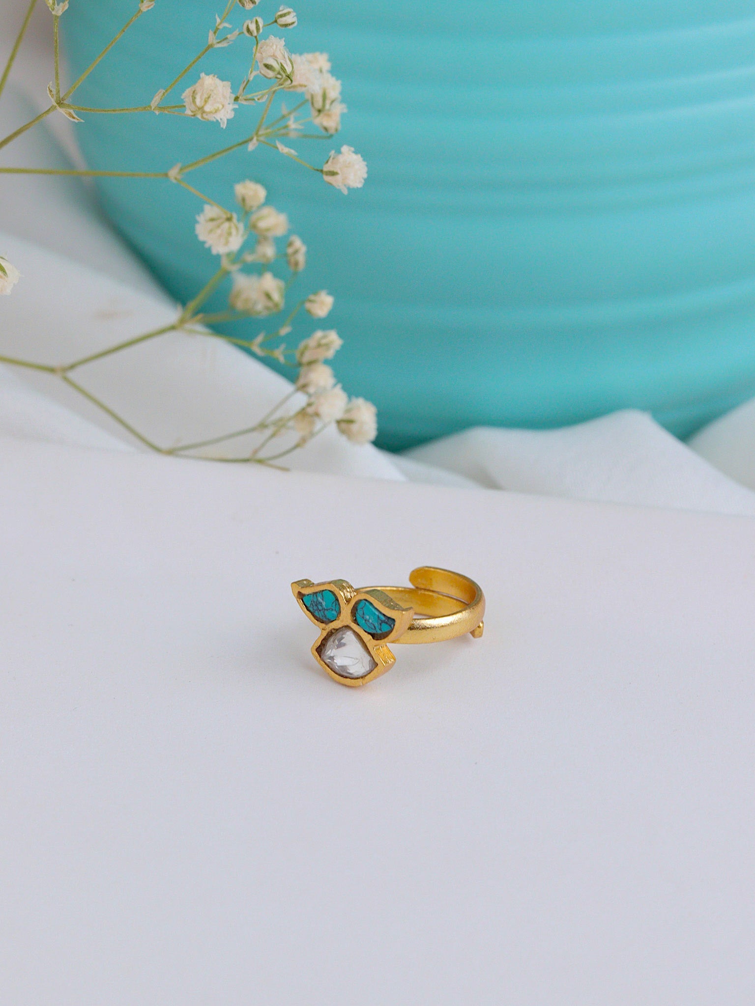 The Turquoise Rose Zoya Toe Ring 