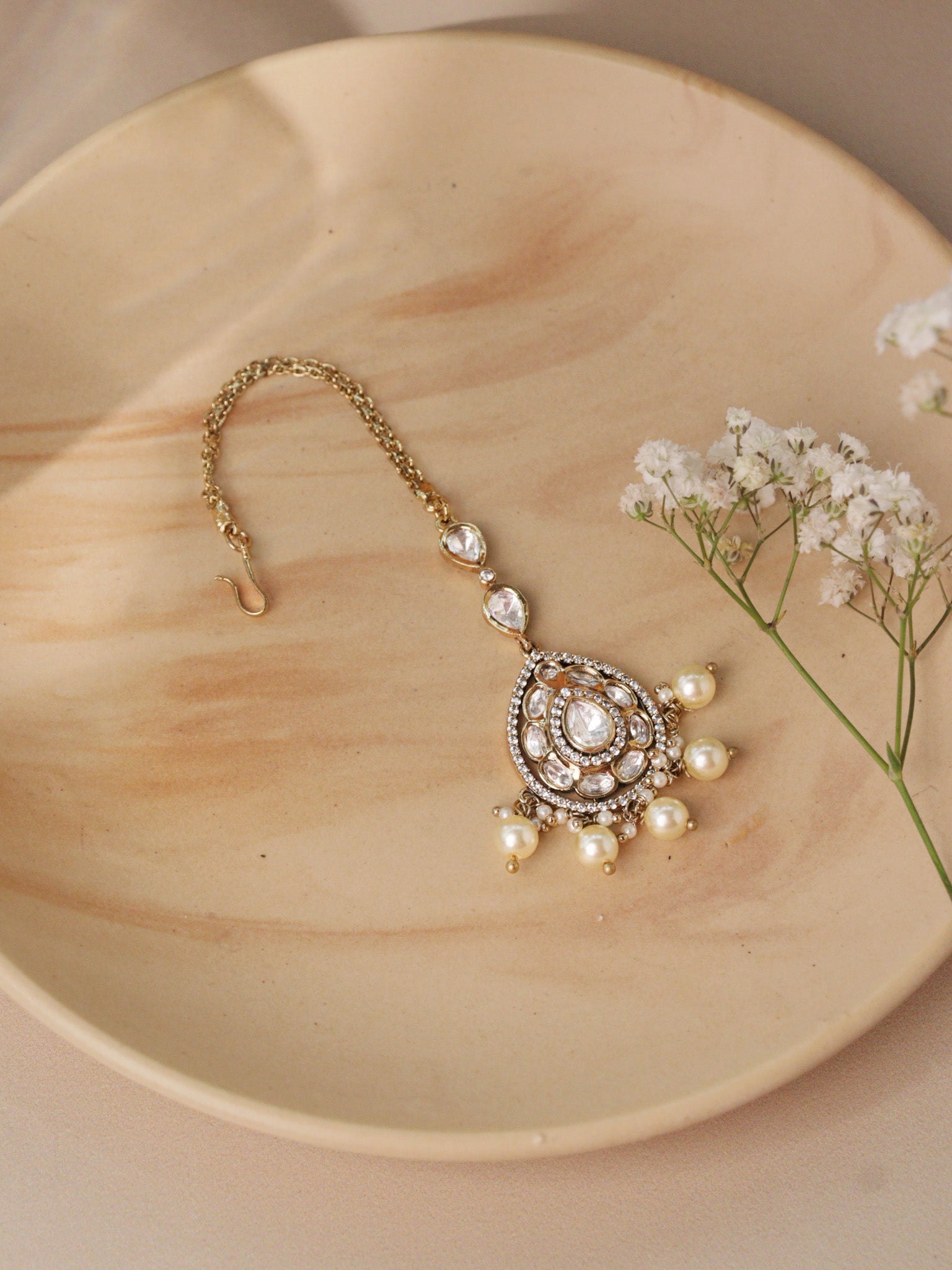 Vintage Charm Teardrop Maang Tikka