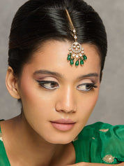 Meiraa Crescent Green Maang Tikka