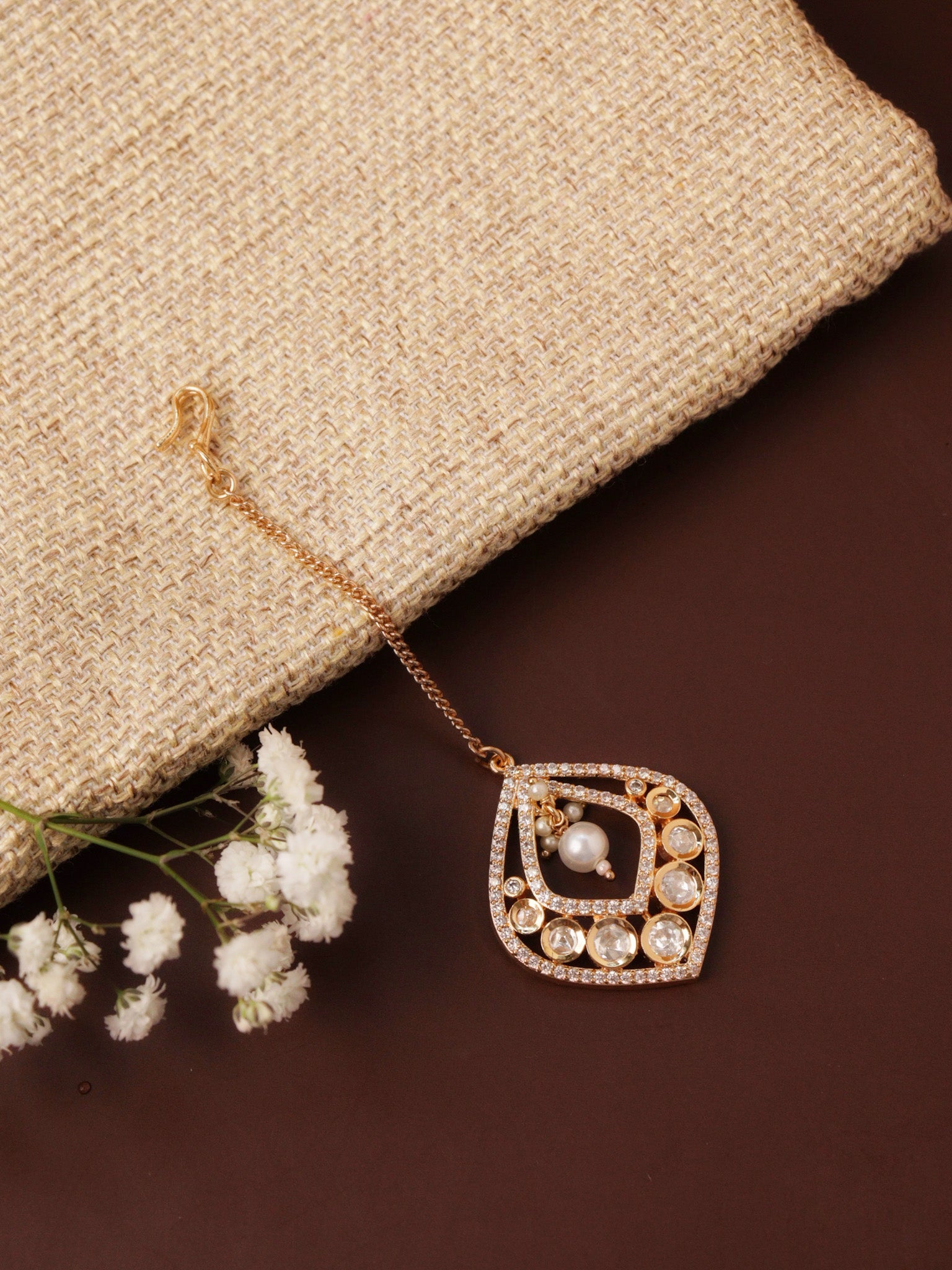 Mystical Marquise Maang Tikka