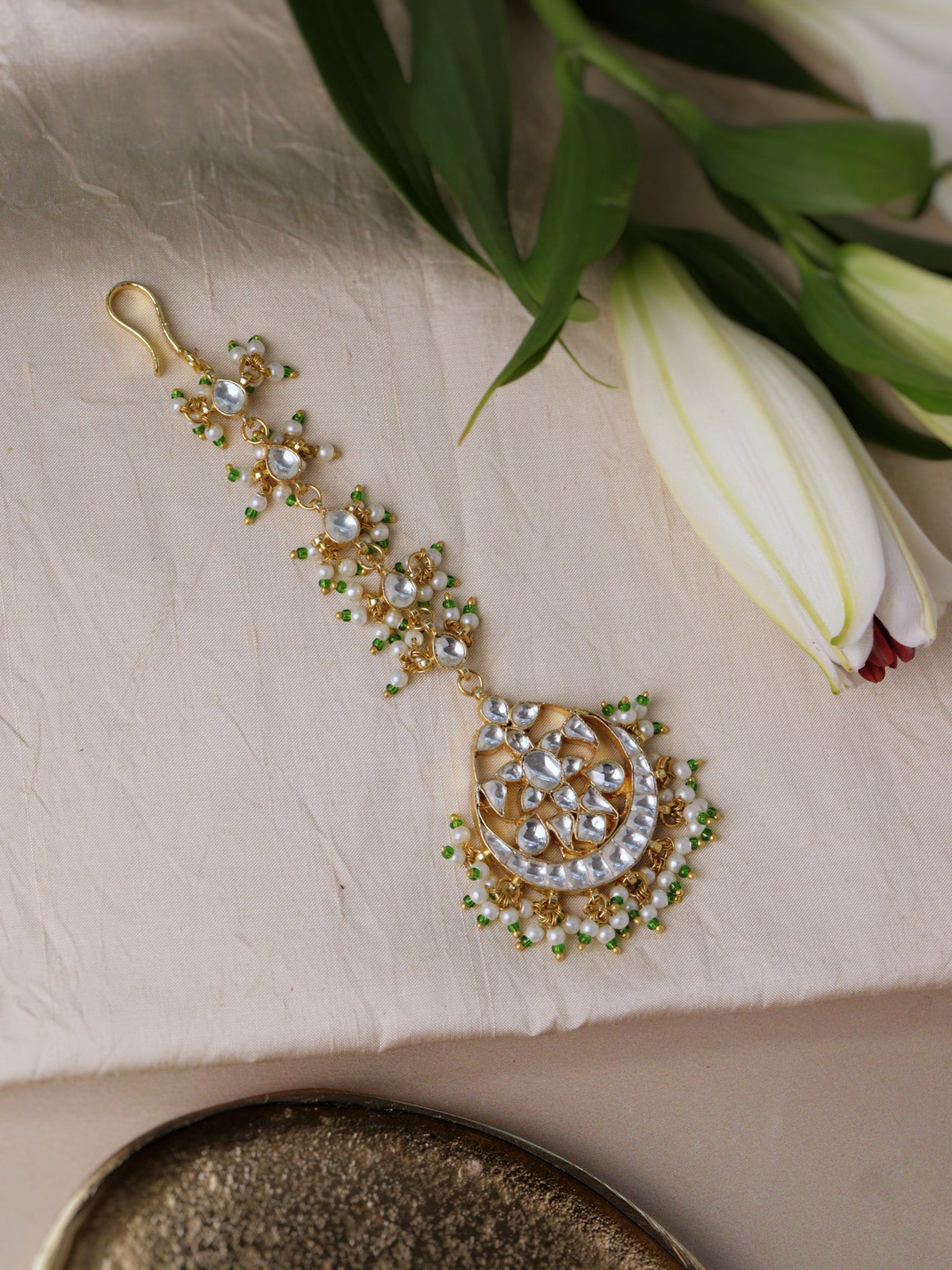 Shimmering Pearl Polki Maang Tikka