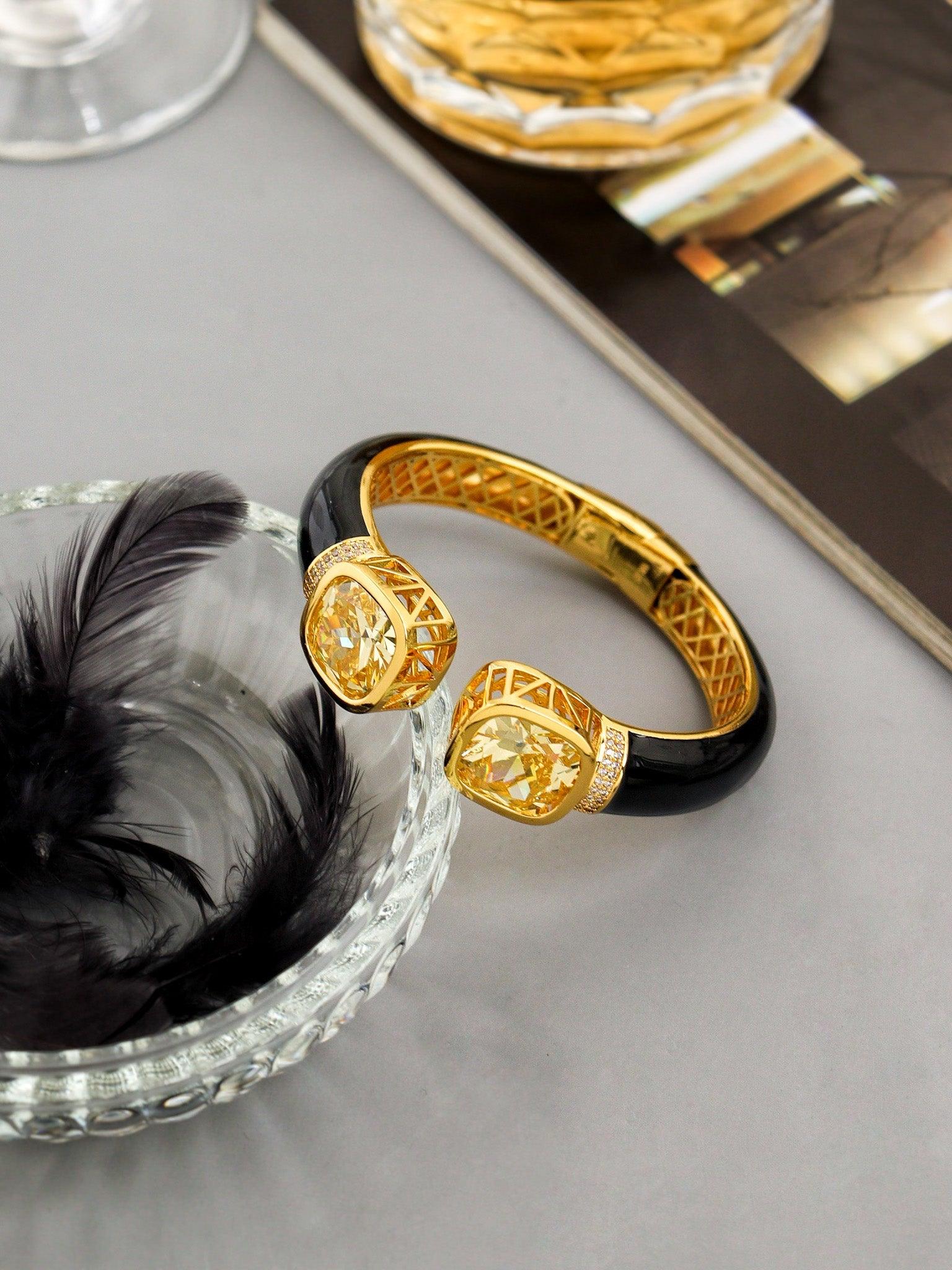 Curio jewelry deals