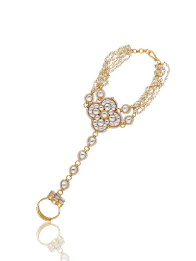 Bridal Kundan and Pearls Floral Hathphool 