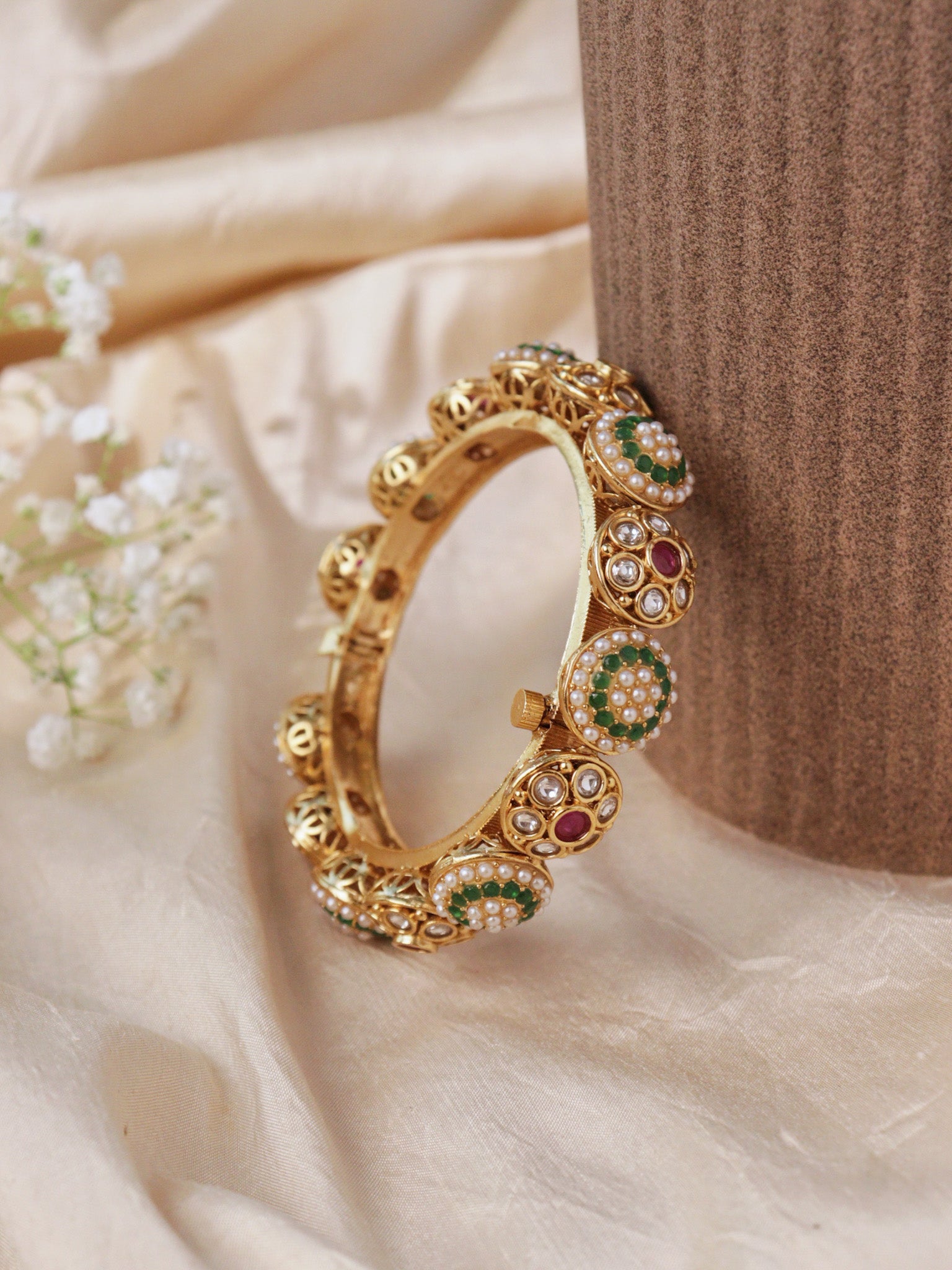 Kundan And Pearl Pacheli Bangle