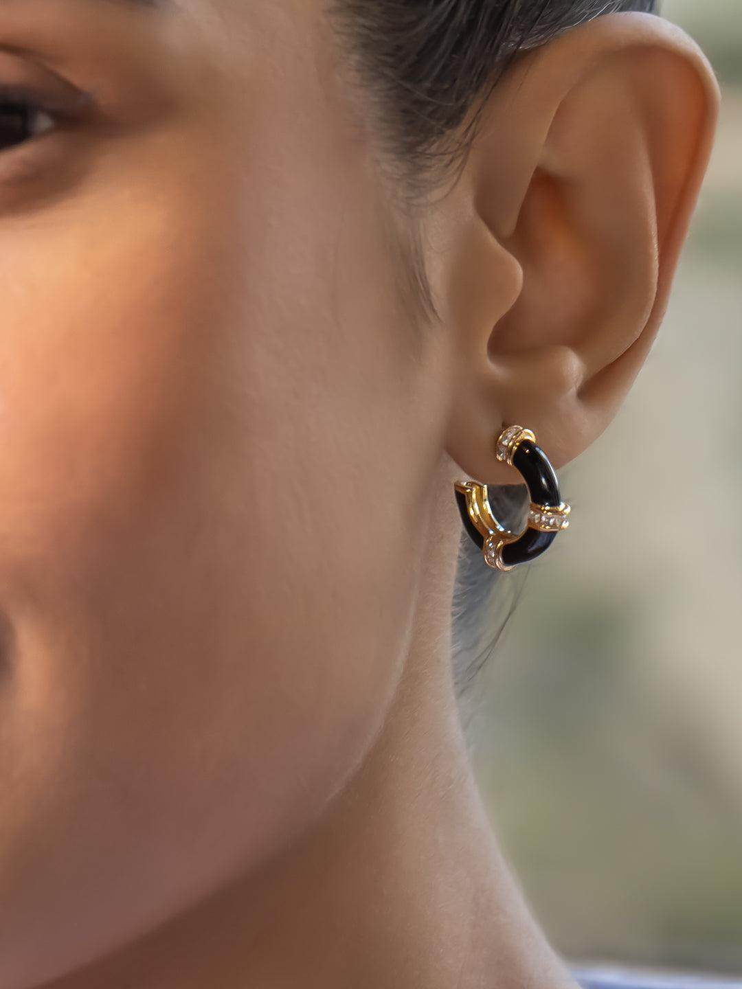 The Black Bali Enameled Earrings 