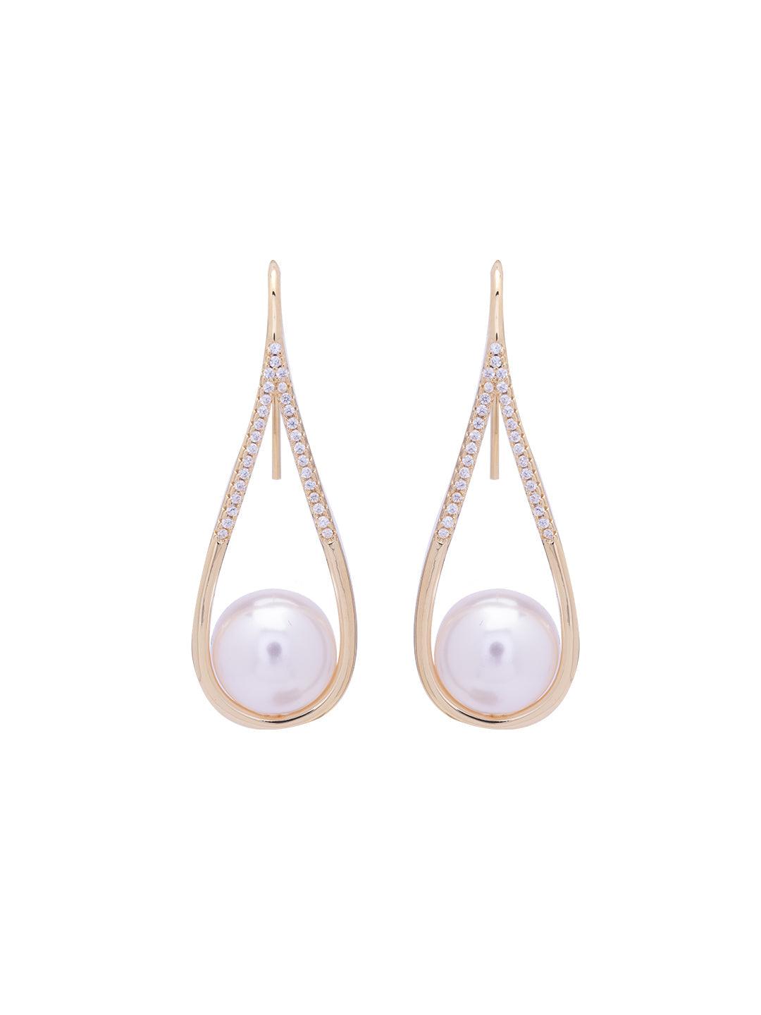 Hop a pearl Hoop Earrings 