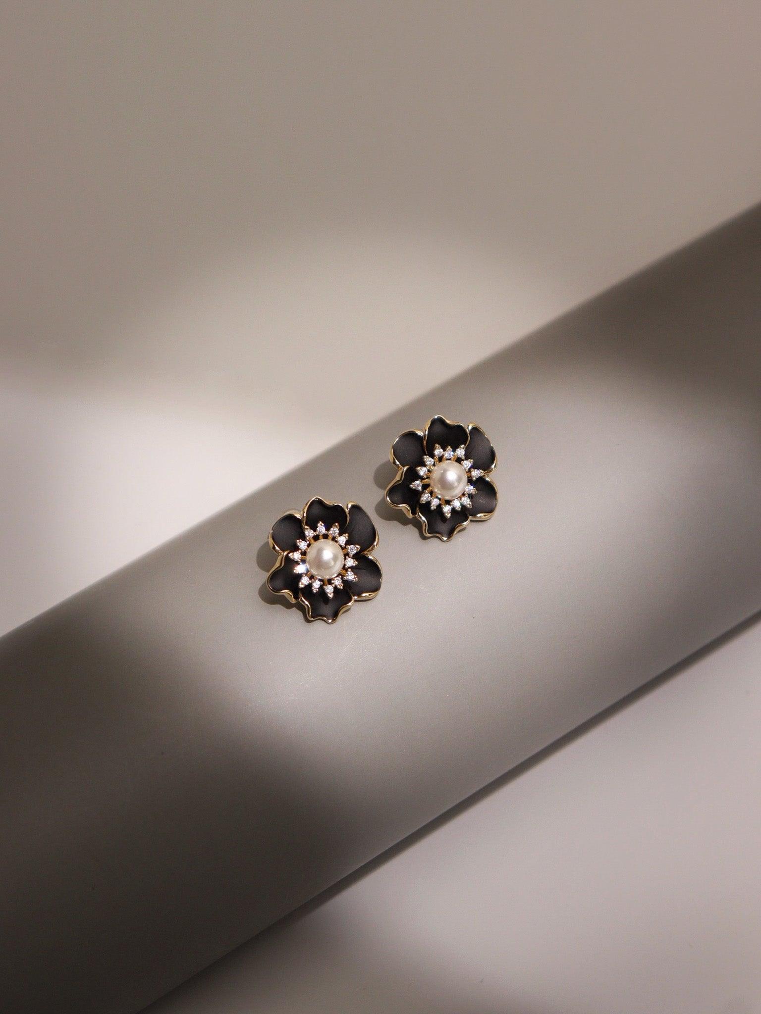 Floral Black Enameld Pearl Stud Earrings 