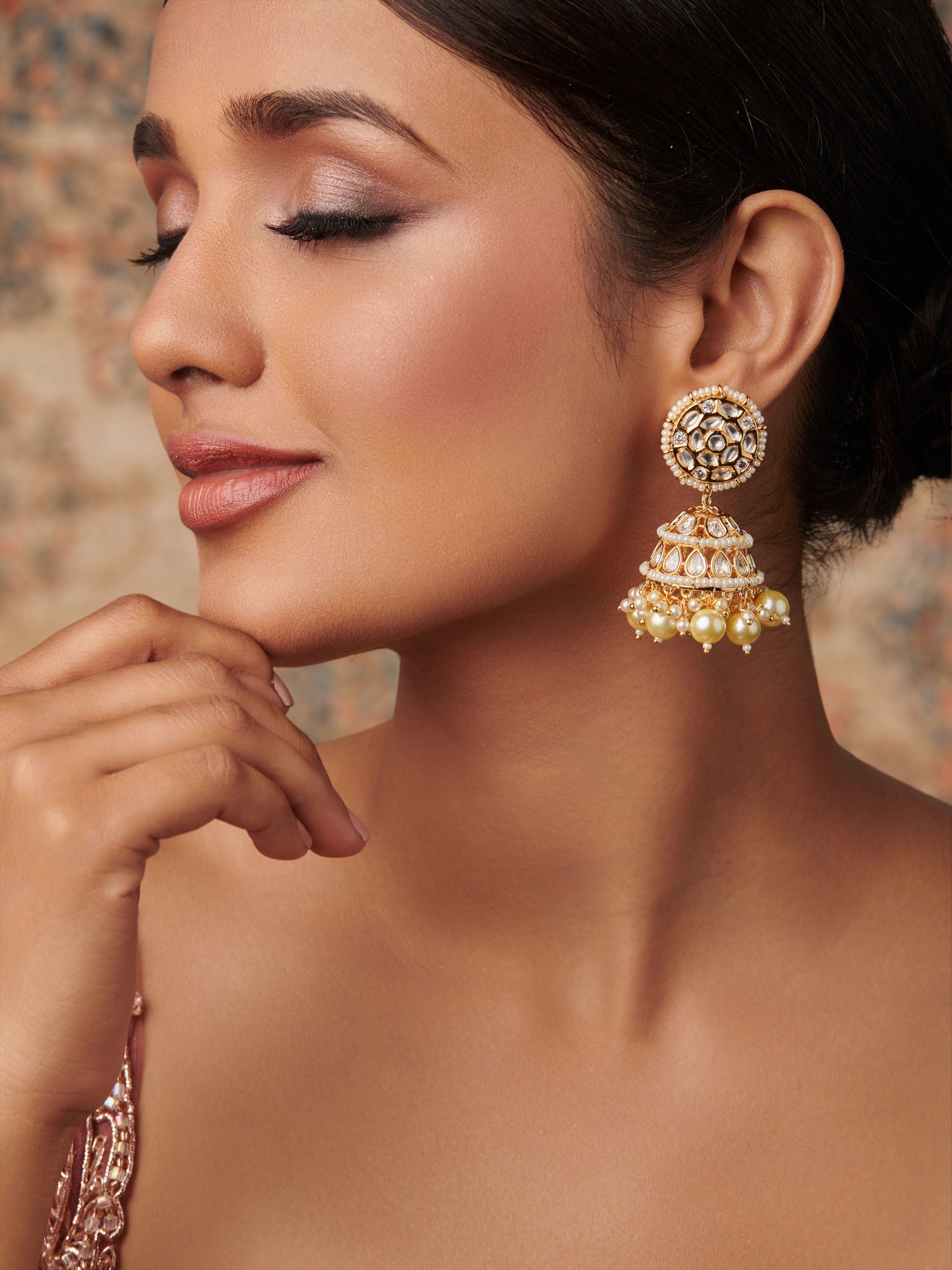 0 18 KT Gold Plated Kundan-Encrusted Jhumka Earrings with Pearl Drops