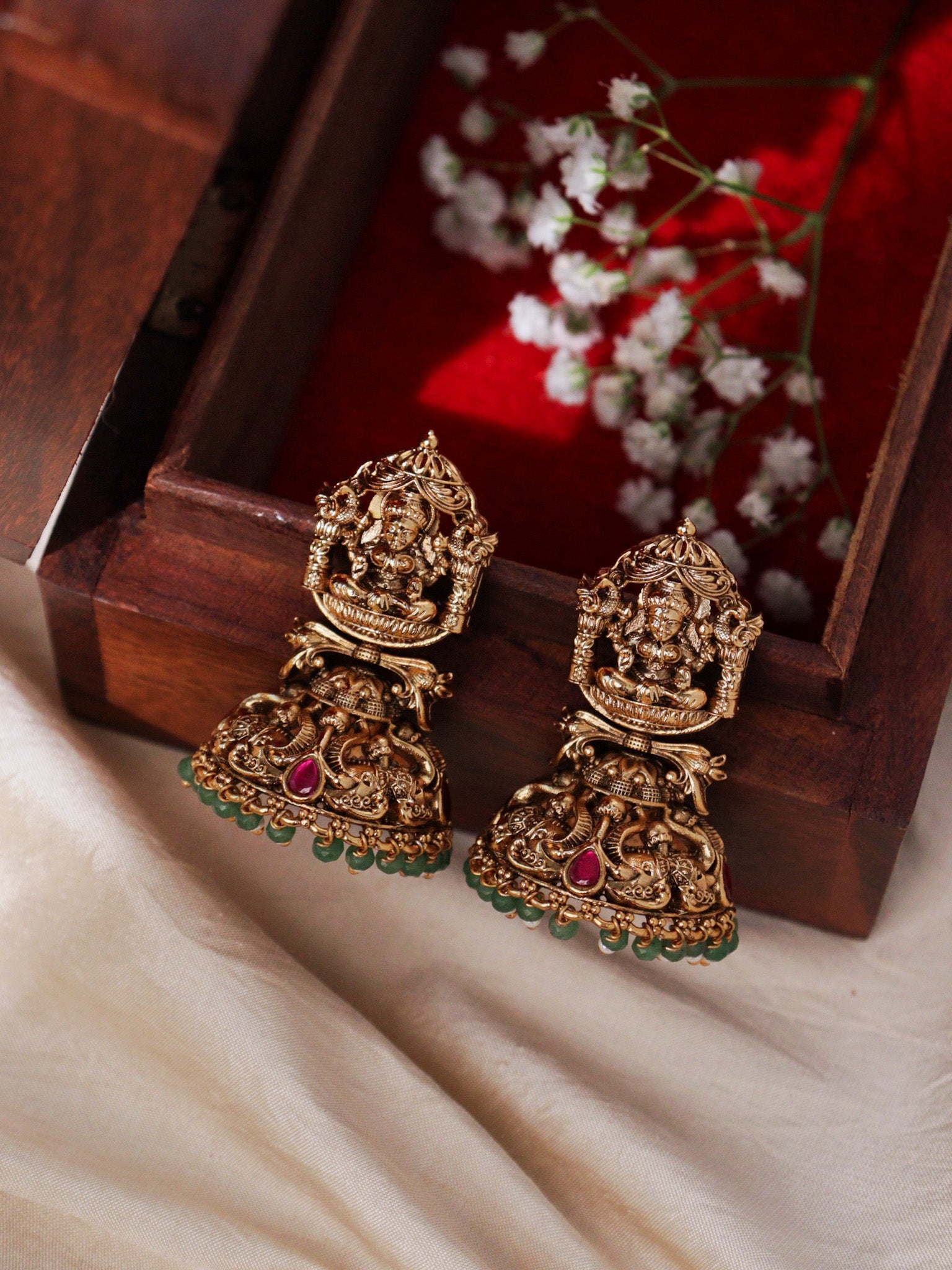 Intricate Temple Laxmi Jhumki