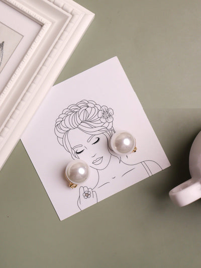  The Pearl Story - 20 mm Ivory White Shell Pearl Studs