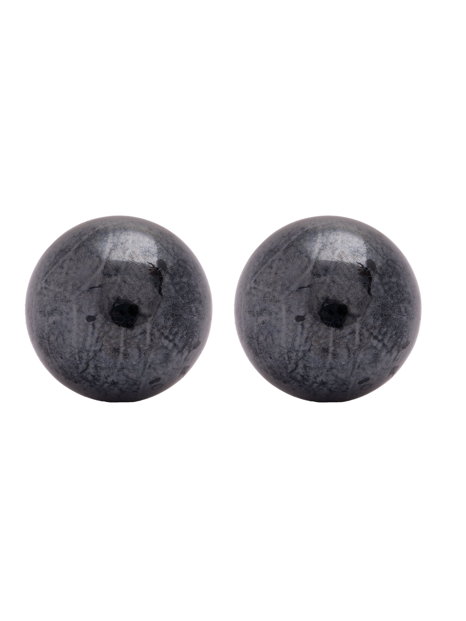 The Pearl Story - Midnight Black Button Pearl Earrings 