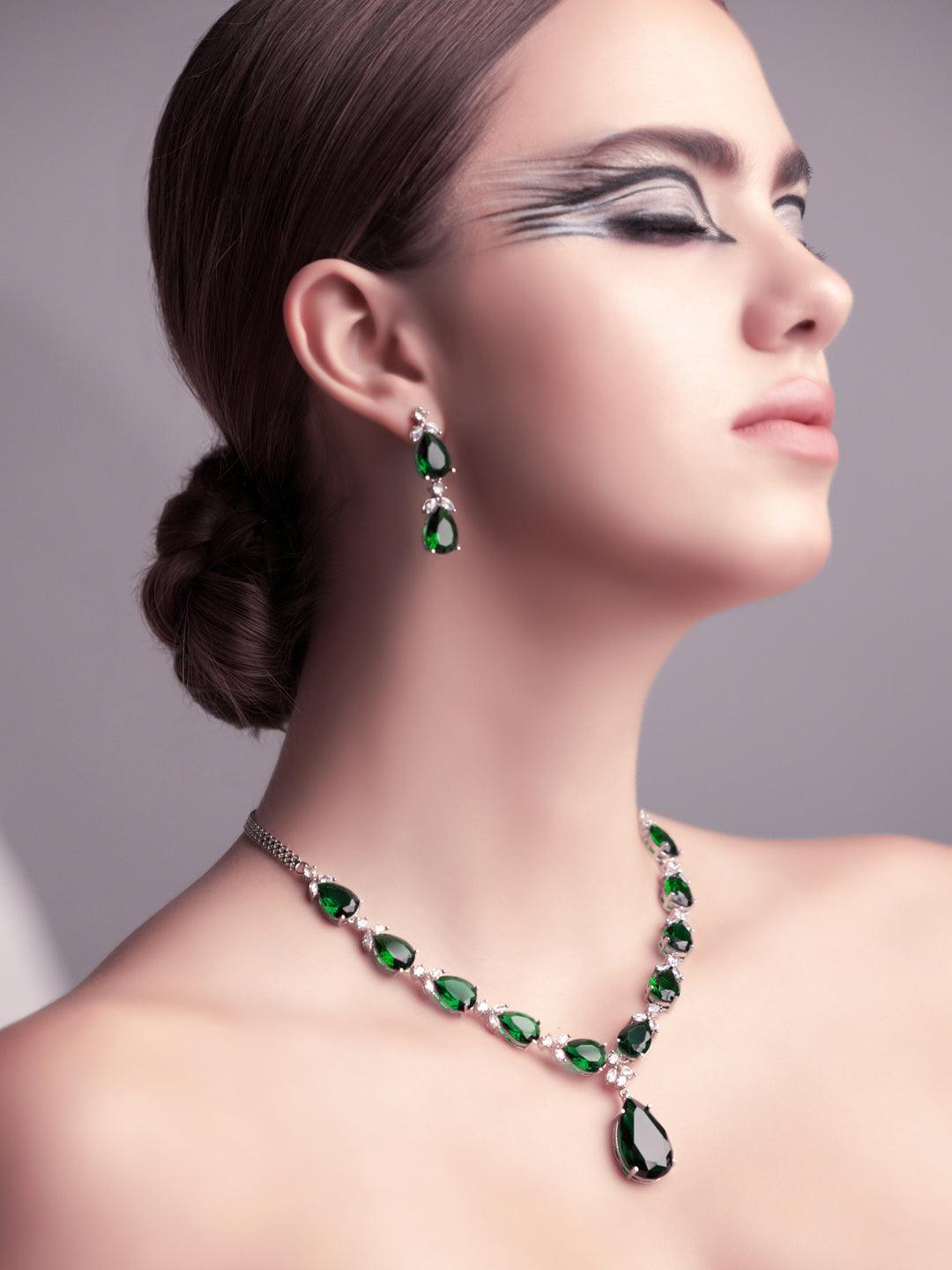 Green Garland Drop Necklace Set 