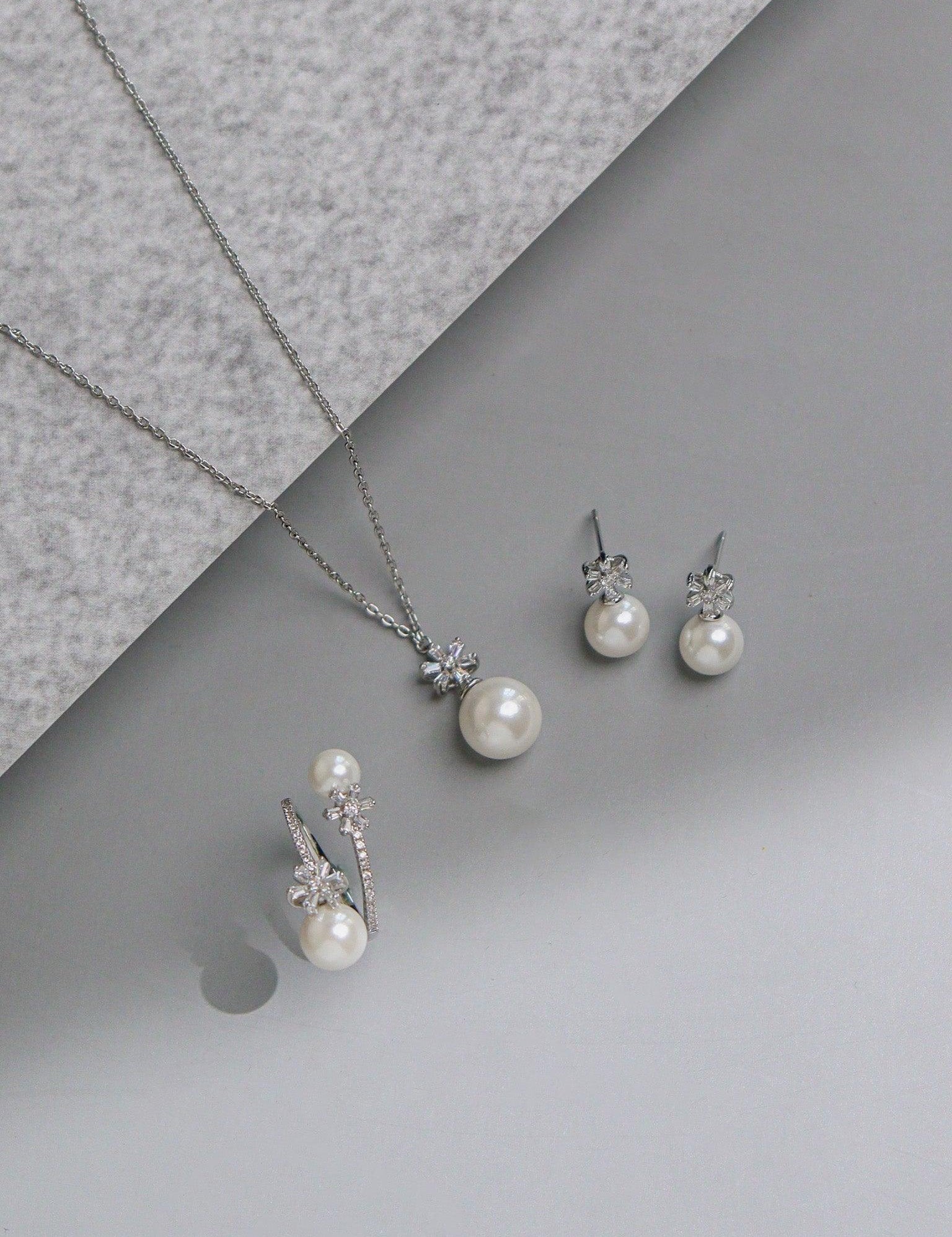 Floral Chain Necklace Set With Ring