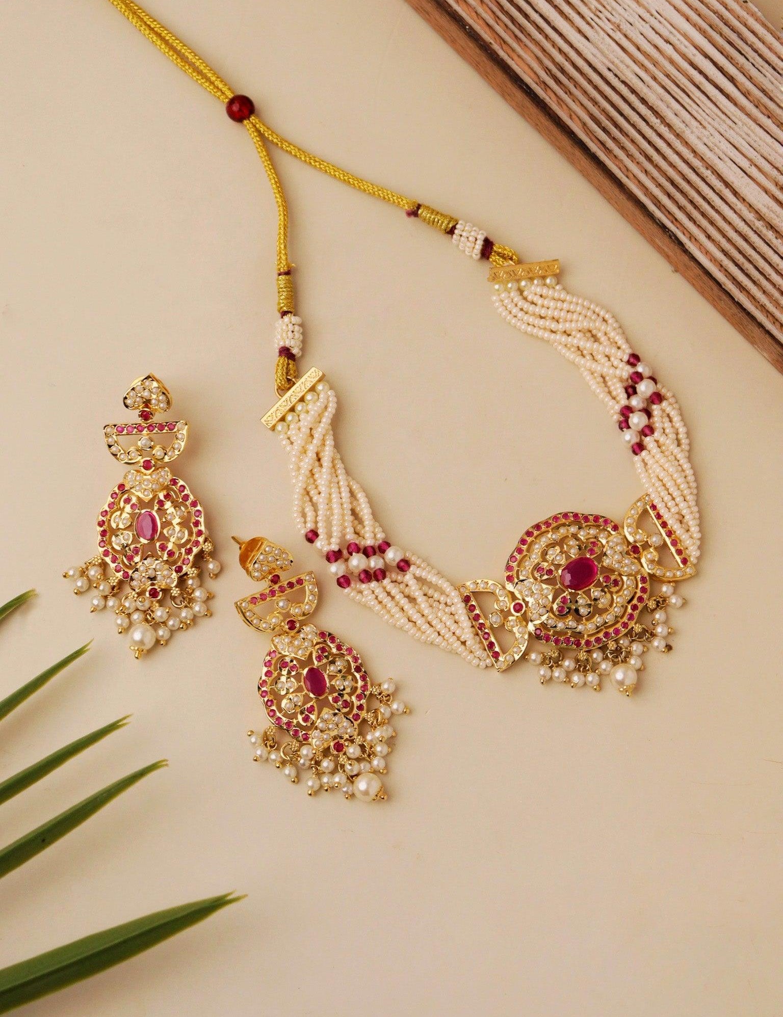 Beaded Kundan Choker Necklace & Earring 