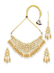 Kundan Grandeur Necklace Set With Maang Tikka