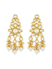 Kundan Grandeur Necklace Set With Maang Tikka
