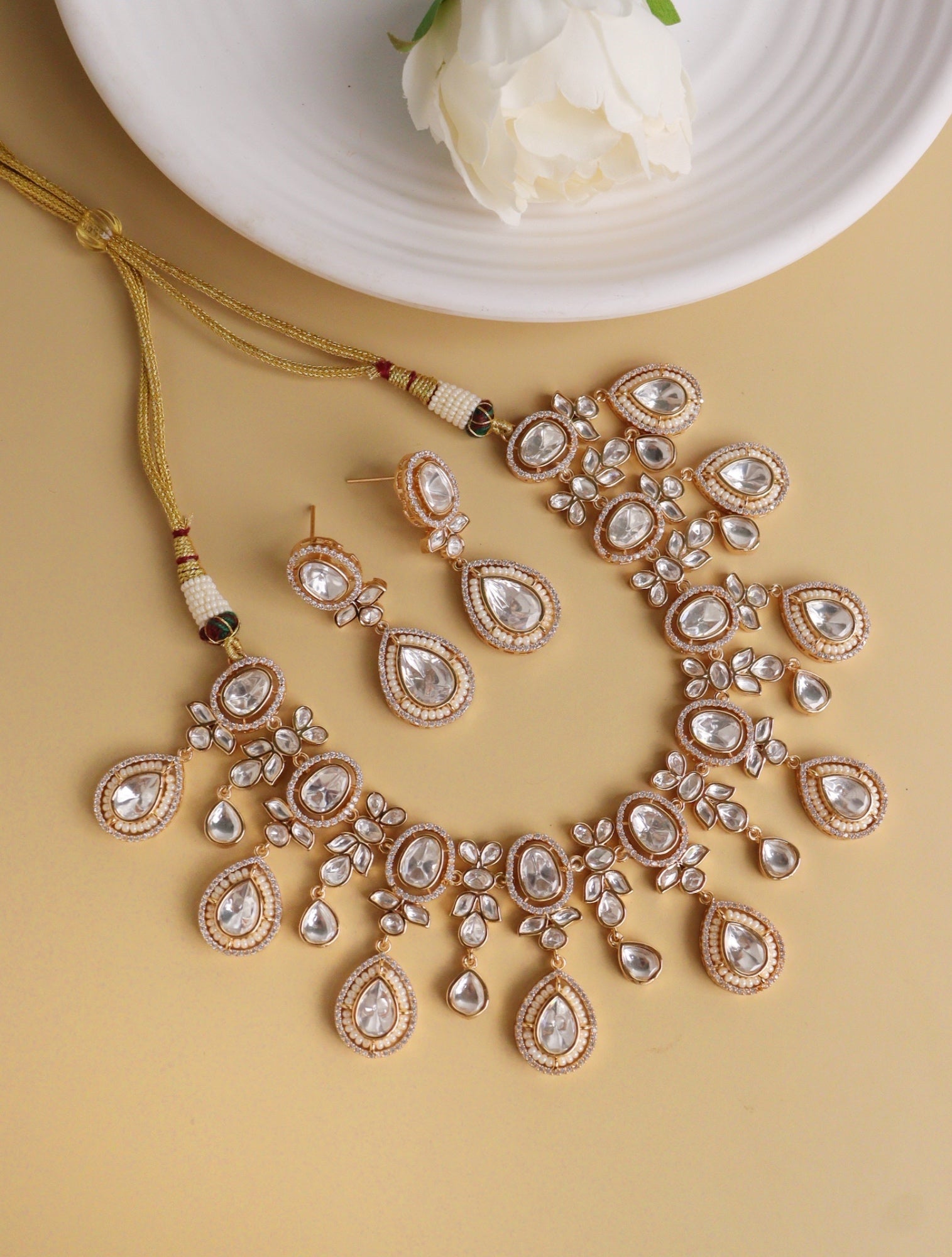 Bridal Drops of Kundan Necklace Set 