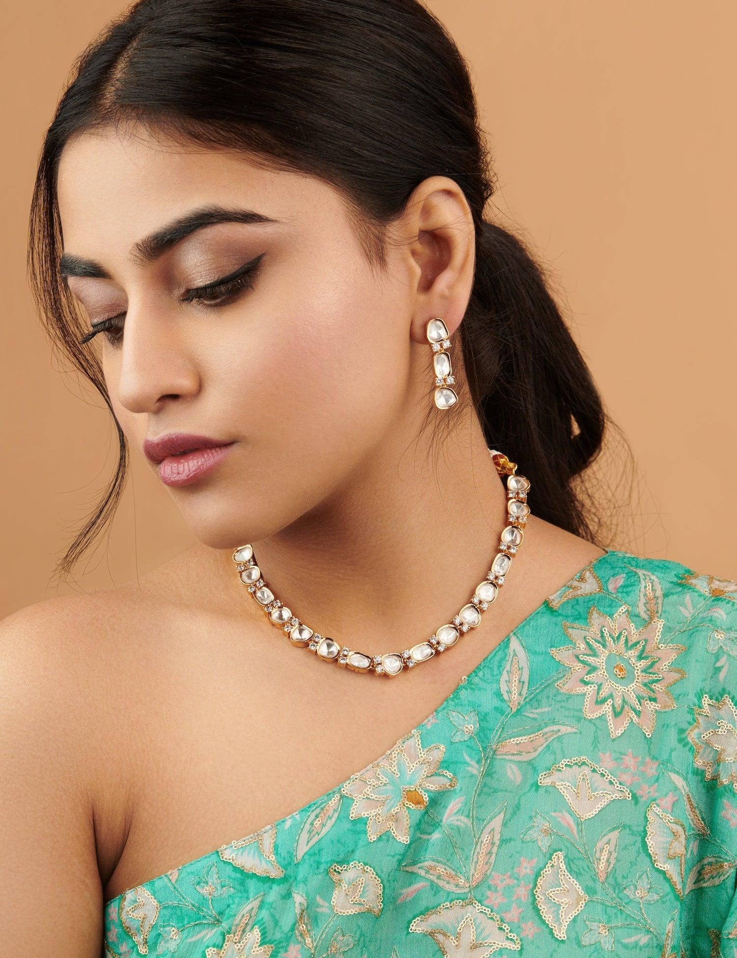 Kundan String Necklace Set