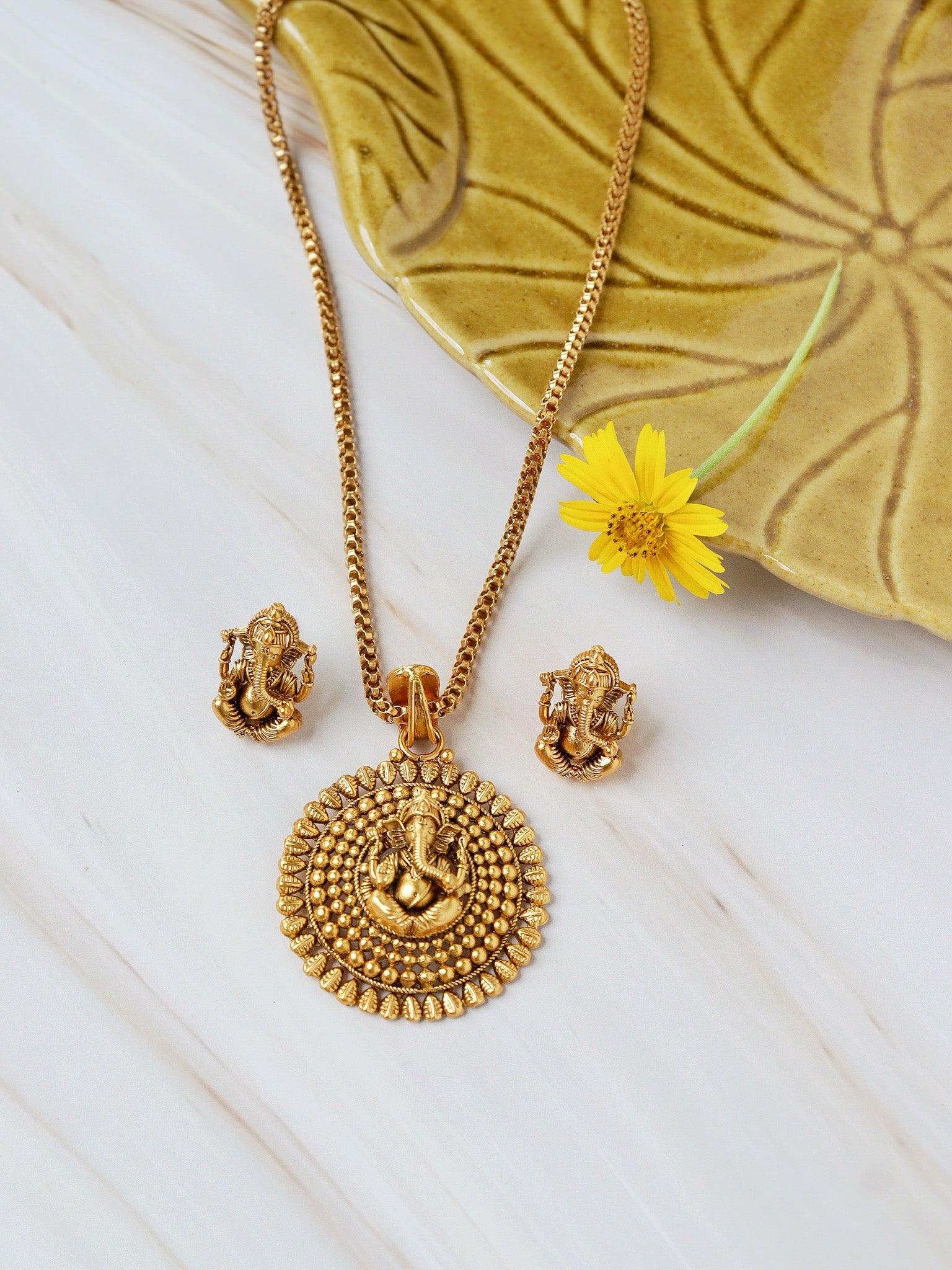 Buy Gold Pendant and Earring Set for Women Online | Gehna