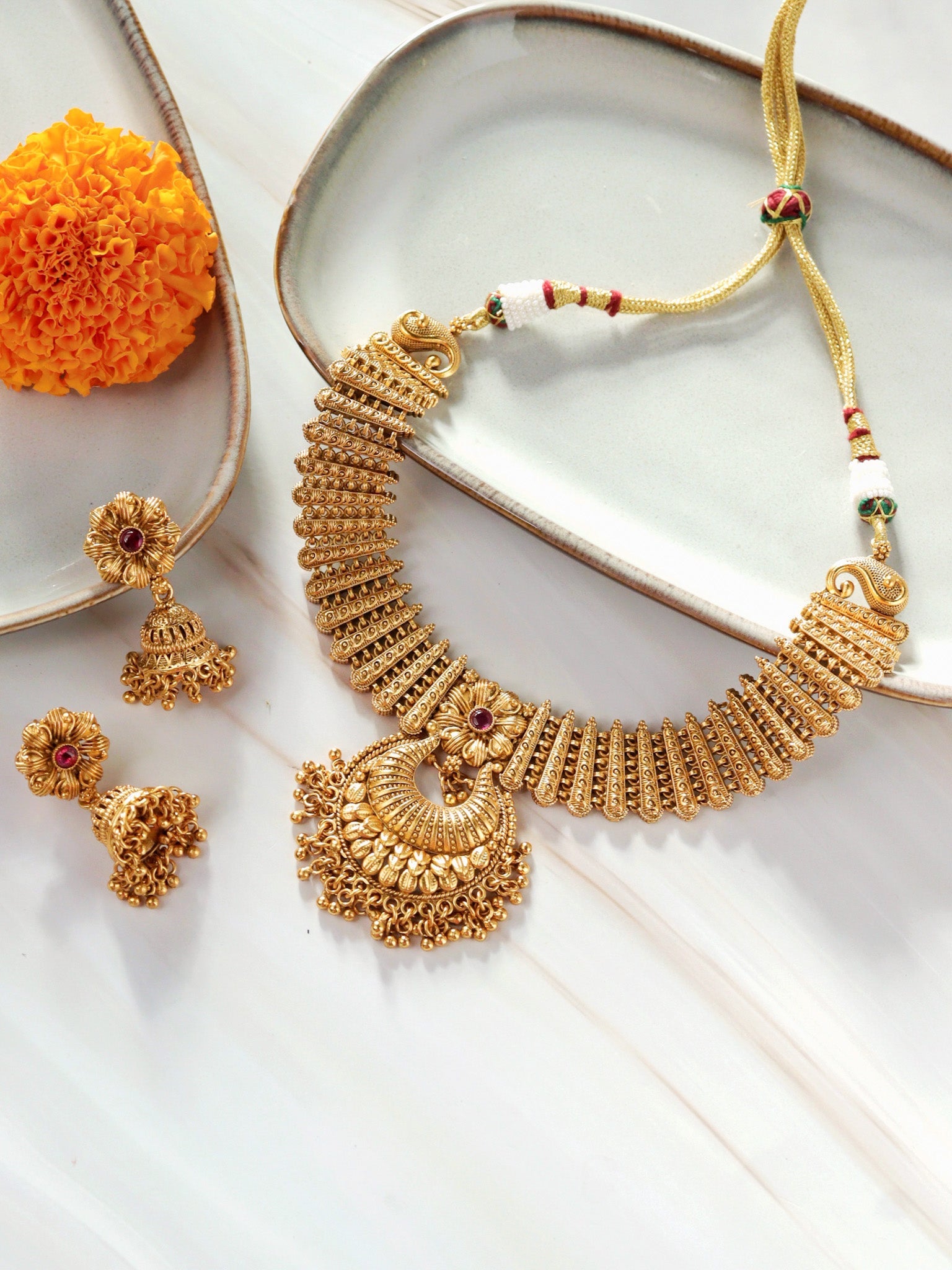 Gemset Enamelled Gold Necklace Lebba Earrings Editorial Stock Photo - Stock  Image | Shutterstock