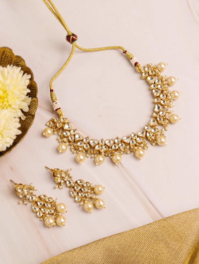 Ethereal Splendor: Kundan Pearl Drop Choker Set 