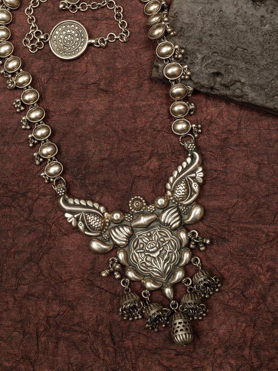 The Rosarium Necklace - Curio Cottage 