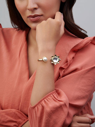 Pearl and Diamond Bracelet | 18K White Gold – Robert Chavira Inc