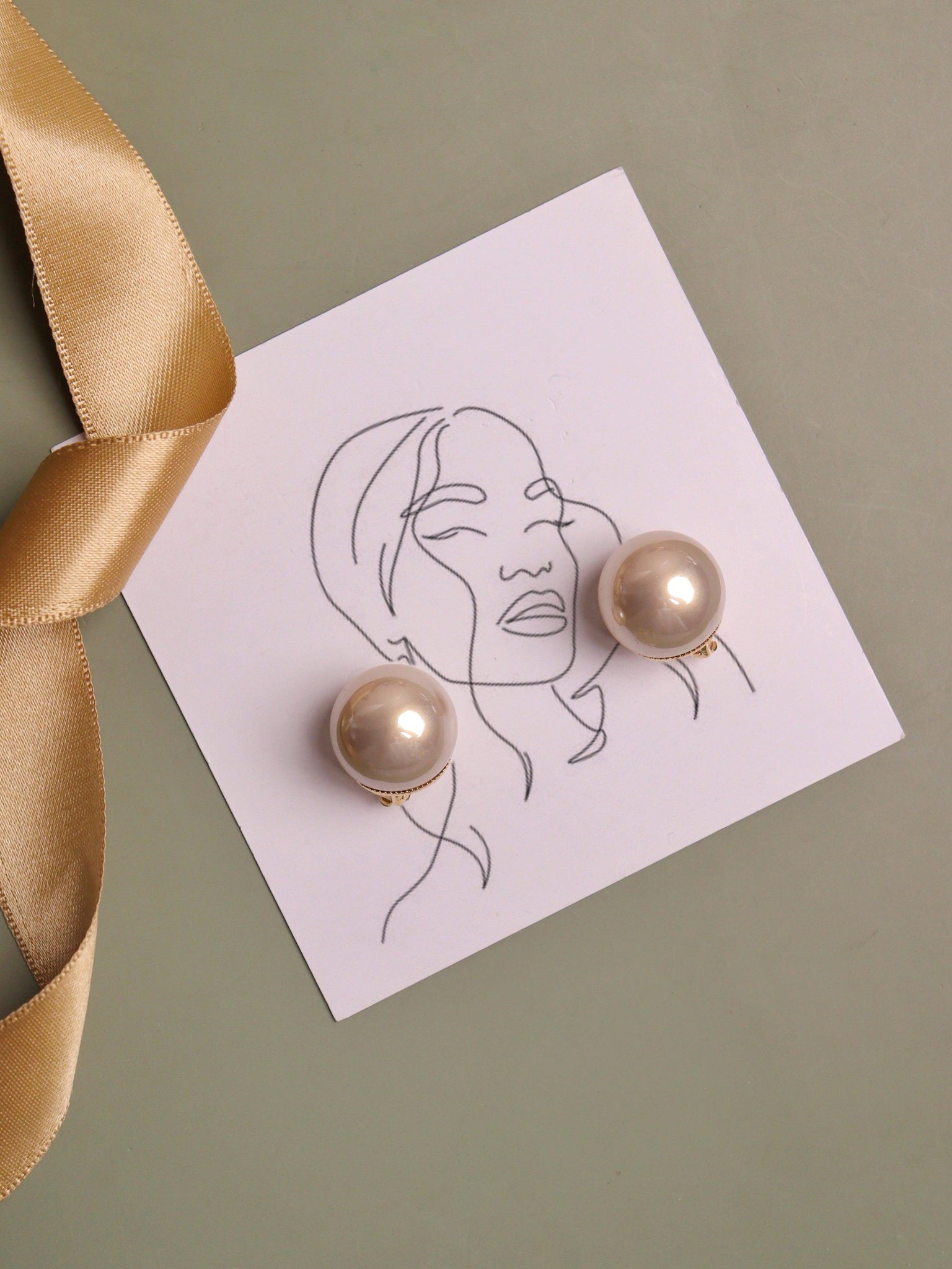 The Pearl Story - 20 mm Champagne Shell Pearl Studs - Curio Cottage The Pearl Story - 20 mm Champagne Shell Pearl Studs