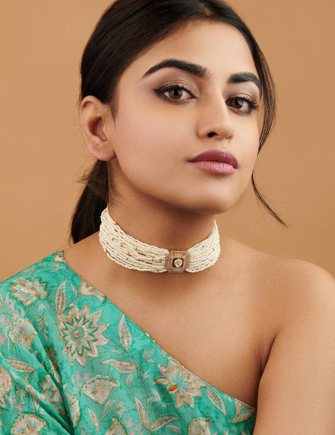 String of Pearls Choker Necklace